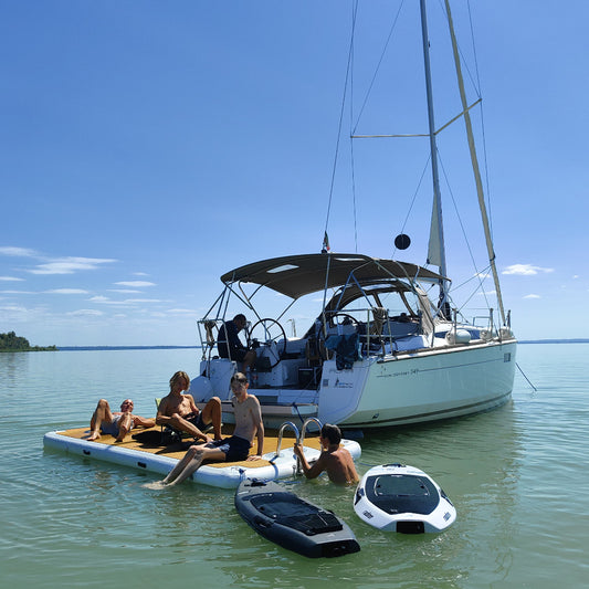 14 napos bérlés: BalatonFloat (4×2 m) – a saját szigeted a vízen | Click & Float | Szállítás vagy személyes átvétel