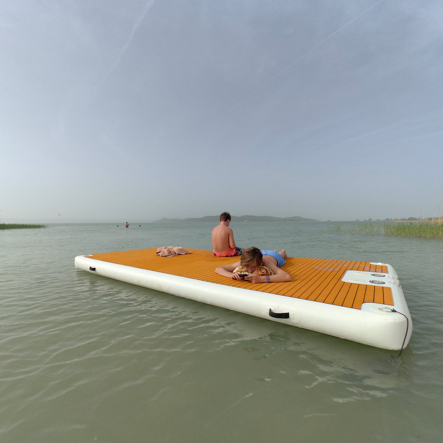 #1.1 BalatonFloat Felfújható fürdőplatform úszóstég úszósziget 4 m x 2 m x 0,2 m